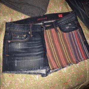 Girl cult of individuality shorts